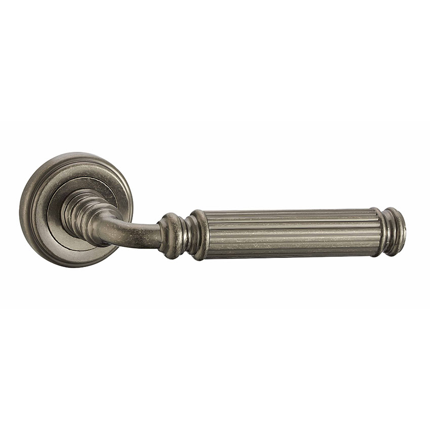 Ручка дверная Vantage V33AS состаренное серебро